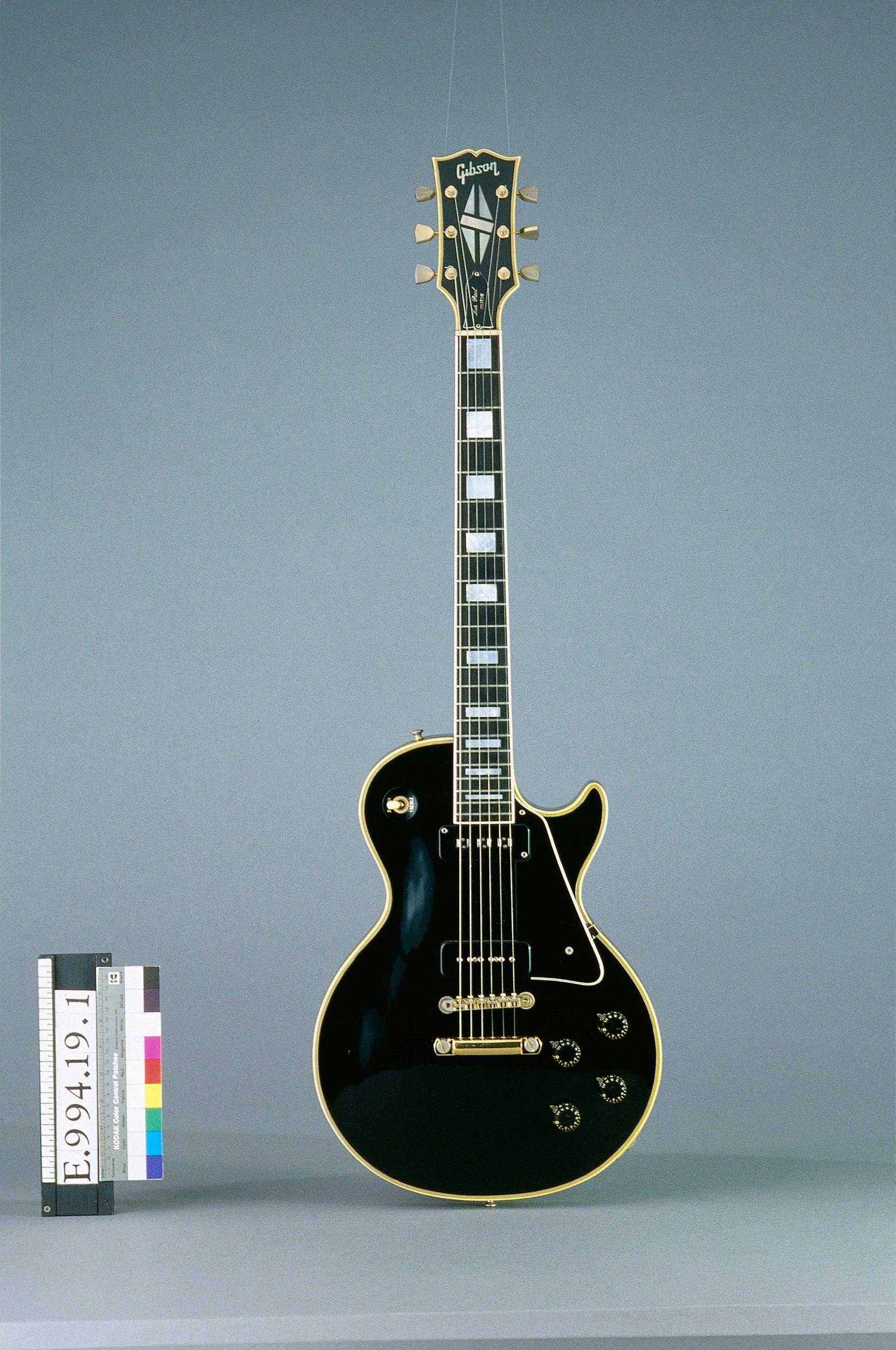 Guitare électrique modèle Les Paul Custom dit Black Beauty - Collections  du Musée de la musique - Philharmonie de Paris - Pôle ressources