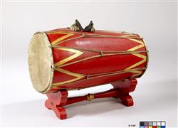 Gamelan : tambour "kendang ageng" | Anonyme