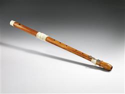 Fac-similé d'une flûte traversière de Hotteterre, dit le Romain (E.999.6.1, Musée de la musique, Paris) | Claire Soubeyran