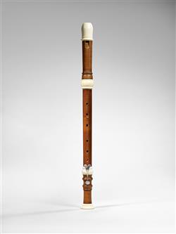 Fac-similé de flûte à bec ténor en ut de Jean père ou Martin Hotteterre (E.590, Musée de la musique, Paris) | Reinhard, Bruno